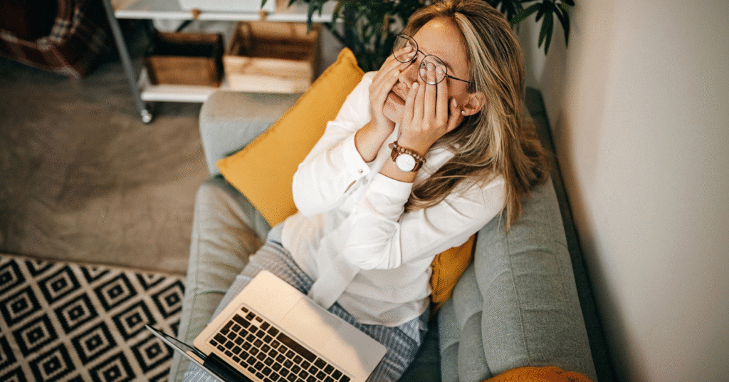 疲れてるよね?HSPワーママが仕事で消耗する本当の理由